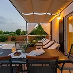Vila Beautiful Cicibella With Pool In Barban