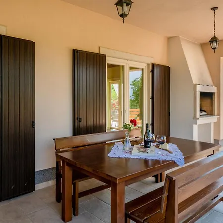 Villa Beautiful Cicibella With Pool In *